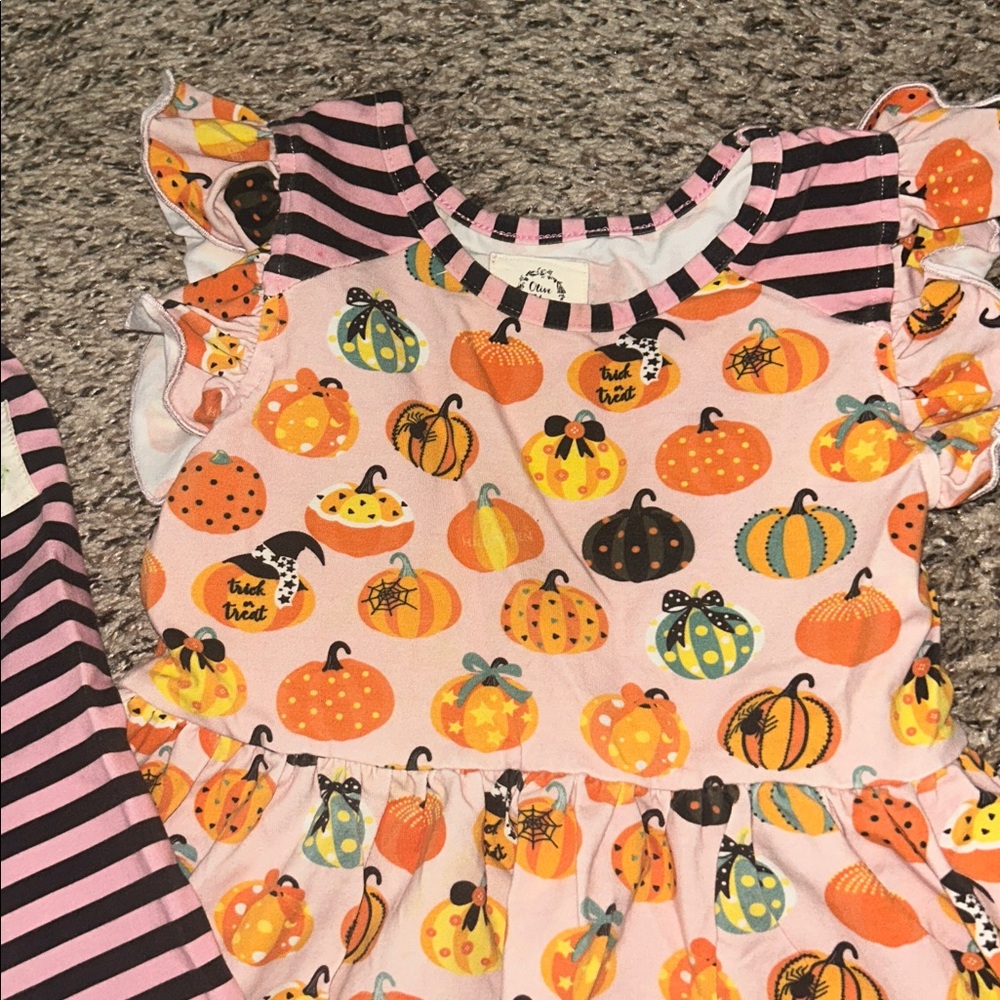 Olive Mae Girls size 6 Trick or Treat Pumpkin tunic & matching ruffle bottoms - Picture 2 of 3